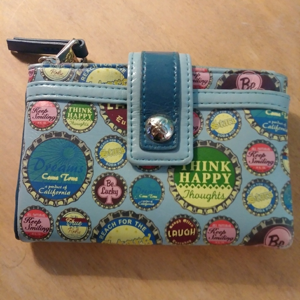 ***SOLD*** Adorable Snap Closure Wallet
